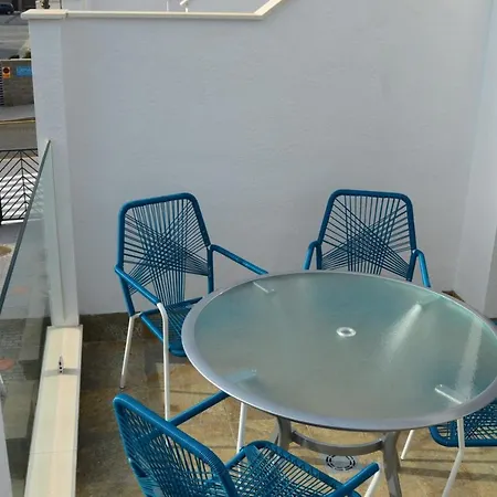 With Roof Terrace *
